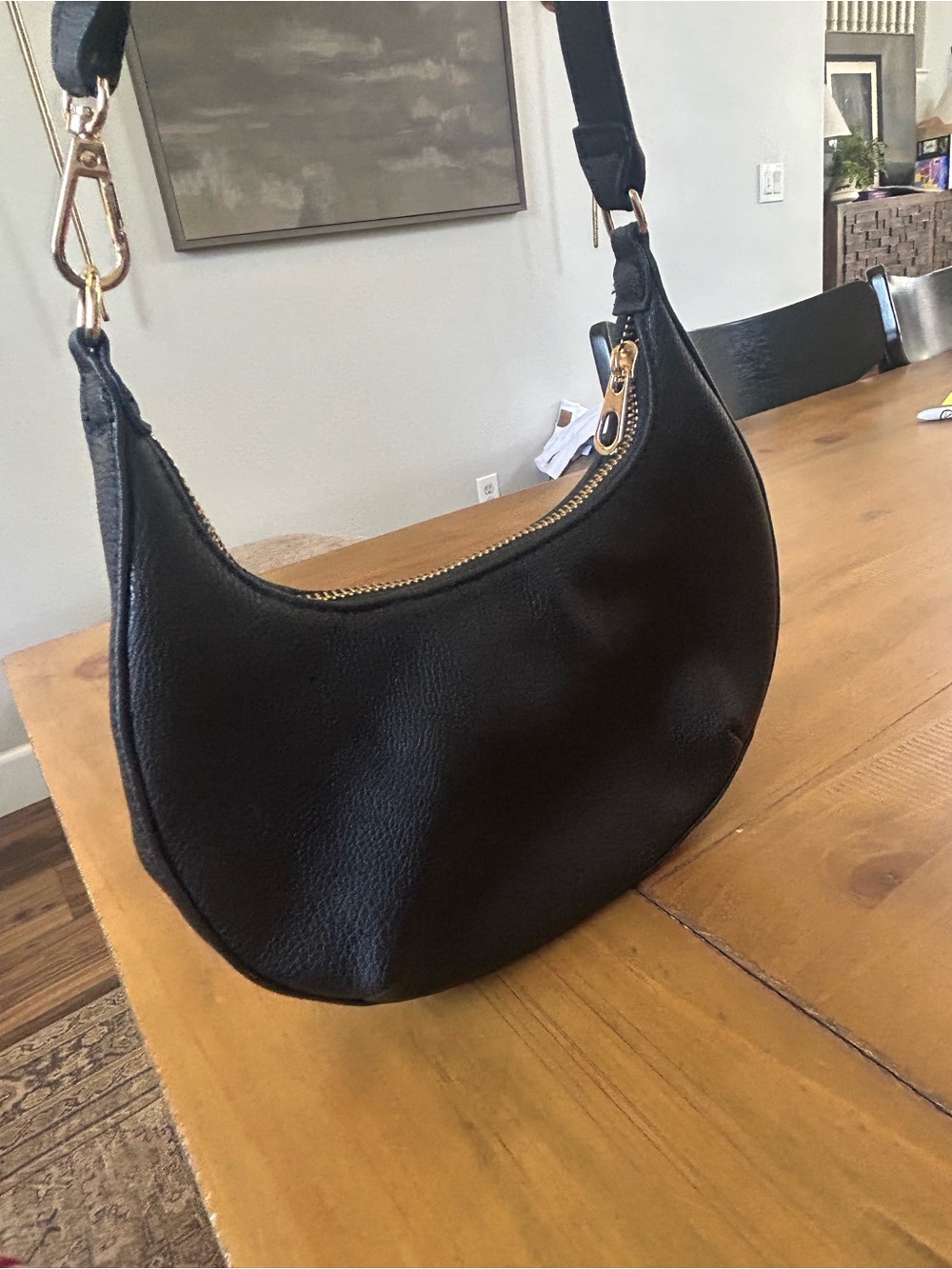Black and White Checkered Crescent Shoulder Bag - Picture 5 of 9
